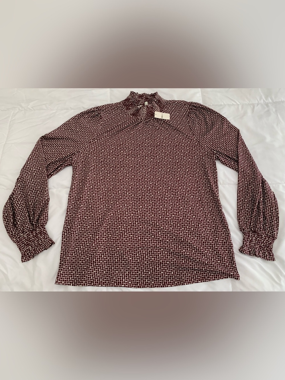 New RW&CO. Blouse Size L